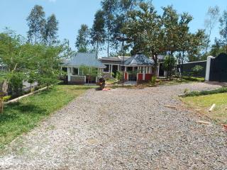 Magnum Gardens - Kisumu - 2