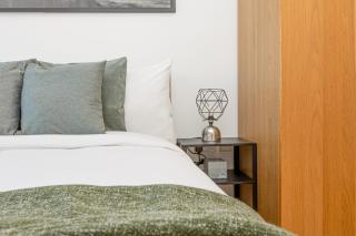 New listing 2BR with parking, 10min Woolwich St - Woolwich - 2
