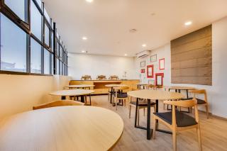 Townhouse Pipliyahana Square - Indore - 1