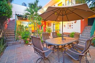 Comfy Retreat Stay and Walk to Malecon - La Paz - 9