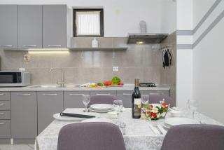 Stilvoll Eingerichtete Ferienwohnung 4 - Štinjan - 7