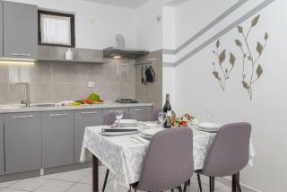 Stilvoll Eingerichtete Ferienwohnung 4 - Štinjan - 4