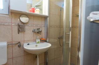 Gemütliches Appartement Mit Terrasse - Grebaštica - 3