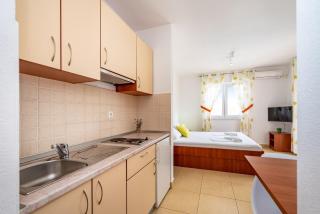 Studio Apartment Mit Blick Aufs Wasser - Starigrad - 2