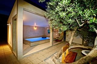 Manora Sucuraj Pool Gästehaus - Sućuraj (San Giorgio) - 8