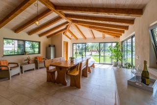Ferienwohnung mit Pool für 4-5 Personen, großem Garten, unweit von Porec und Strand - Poreč - 1