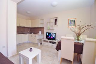 Familien 4 Suite Mit Spielplatz, Pool Und Strand - Potocnica - 6