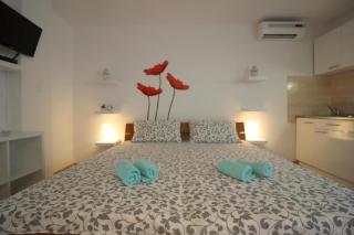 Studioapartment Sabina Mit Grill, Am Waldrand - Poreč - 8
