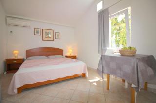 Ferienwohnung für 2 Personen in Strandnähe mit Terraße - Poreč - 7