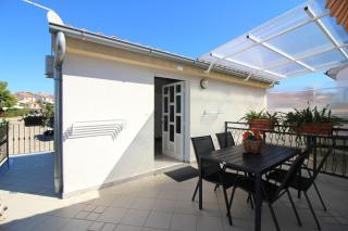 Ferienwohnung Pineta 2 in Strandnähe, ruhige Lage, klimatisiert - Poreč - 3