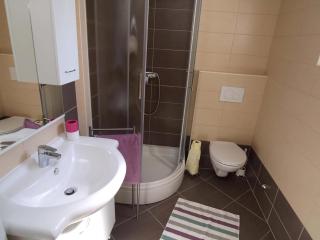 Wohnung in Veli Lošinj mit Grill, Garten und Terrasse - Veli Lošinj - 2
