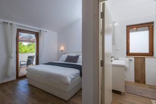 Ferienhaus für 8 Personen ca 300 qm in Vržnaveri, Istrien Istrische Riviera - Vržnaveri - 3