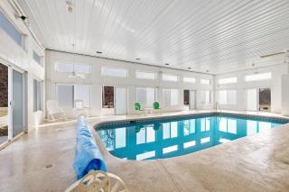 Adventure Awaits- Indoor pool & Pickle ball Court - Bentonville - 2