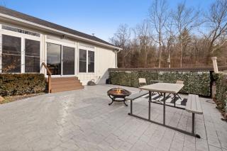 Adventure Awaits- Indoor pool & Pickle ball Court - 3