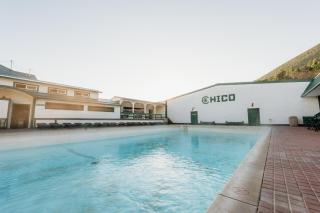 Chico Hot Springs Resort - - 5