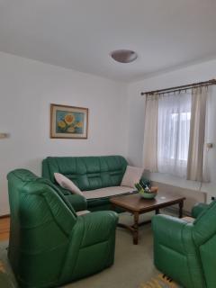 Kraljevi Konaci Olja - 8