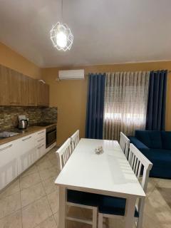 Guest House Tian & Hojz - Durrës - 5