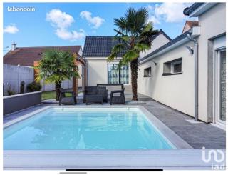 Maison type Villa avec piscine à 400 m du circuit des 24h - Le Mans - 0
