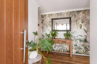Family-Friendly Home in Wigram with Style & Space - Christchurch - 8