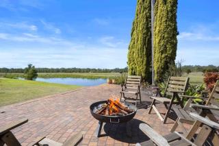 Wine Country Homestead - Spacious Retreat - Nulkaba - 7