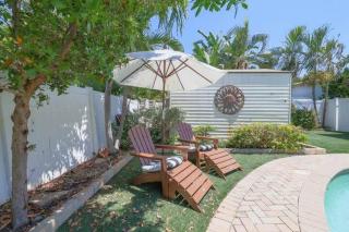 Heated Pool Villa-Walk to Beach-Tiki Bar-Sleeps 8 - Pompano Beach - 5