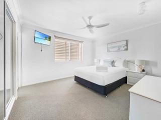 2BRM Unit in Bribie Island - Bellara - 4