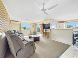 2BRM Unit in Bribie Island - Bellara - 6