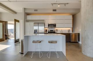 5M432- Amazing Two Bedroom 4th floor - Nashville - 2