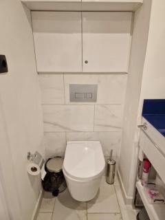 Orby City Seafront Luxury Stay - 4