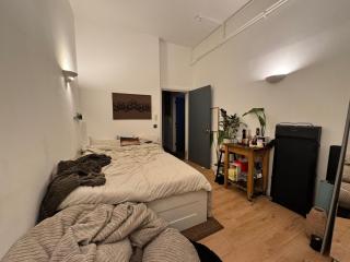 Cosy private room with Shared Bathroom facilities - Londra - 0
