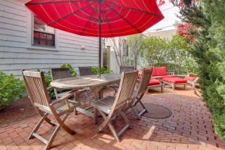 Walk to Beach Gem with Patio and BBQ in Provincetown - Provincetown - 8