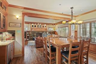 Amazing Steps to Downtown and River Gorgeous Newer AC 4222 - Bend - 3