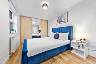 The Farringdon - London - 7