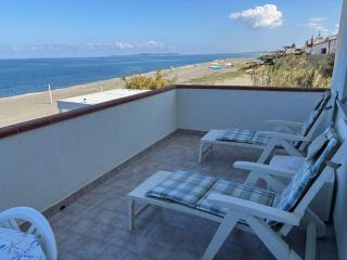 Ferienwohnung In Marchesana Mit Terrasse, Grill Und Garten - Terme Vigliatore - 4