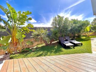 Ferienvilla, mit Pool, großer Terrasse und atemberaubenden Meerblick u Bergblick - Alcúdia - 7