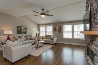 Modern Vacation Home II - Nashville - 0