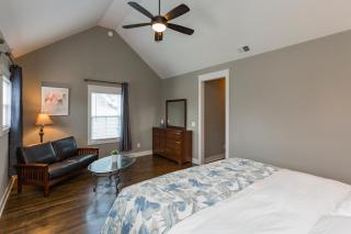Modern Vacation Home II - Nashville - 4