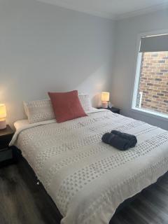 Lbarza New Exec 3BR Townhouse walk to shopping centre - 4
