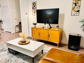 Room only with private bath in a 2BR apt 15min from airport and downtown - Austin - 6