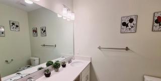 Stunning Storey Lake Resort and Game room - 1