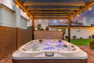 The Ace Scottsdale with Pool Hottub & Putting Green - Phoenix - 8