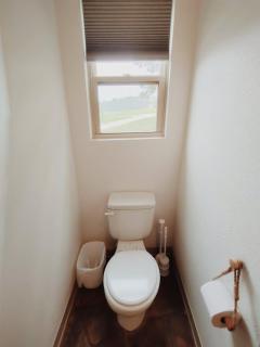Riverfront Getaway Cabin #2 - Sleeps 5 - Stockton - 1