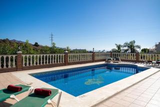 Ferienhaus mit Privatpool für 10 Personen ca 280 qm in Nerja, Andalusien Costa del Sol - 2