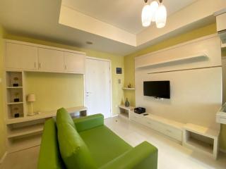 2BR Cozy Apartment at Parahyangan Residence By Travelio - Bandung - 8