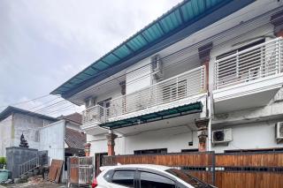 RedDoorz at Napura Homestay Teuku Umar Denpasar - Denpasar - 3