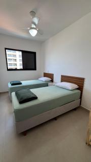 Apartamento beira mar com ótima localização no Indaiá - Caraguatatuba - 4