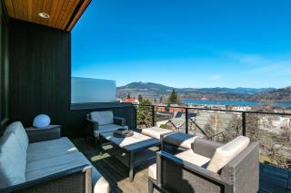 Four - River View Hot tub Luxurious Downtown Loft - Hood River - 0