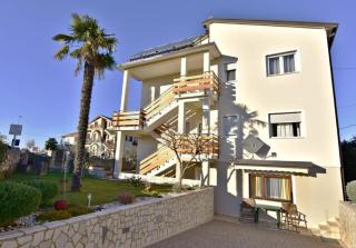 Appartement in Umag mit Gepflegtem Garten - Umag - 9
