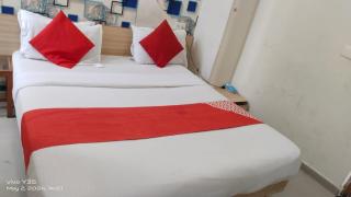 Hotel veejay - Ahmedabad - 1