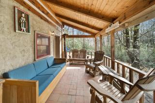 Creekside Cabin - 7